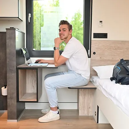 Hotel Roatel A31 My-roatel-com Emden